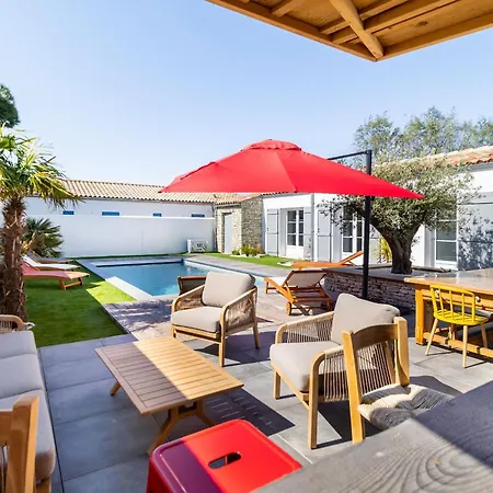 La Dionysienne Piscine Privee *