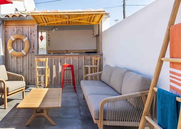 La Dionysienne Piscine Privee