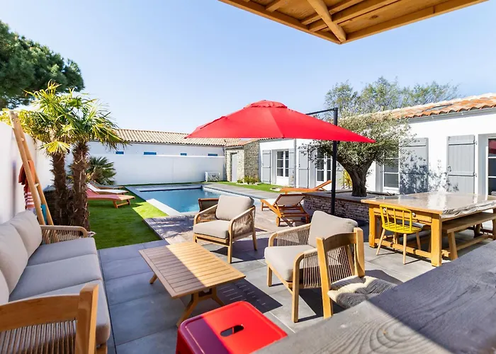 La Dionysienne Piscine Privee *